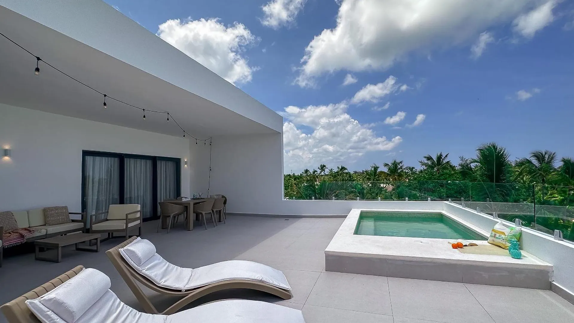 Spectacular Beach Penthouse With Ocean Views Punta Cana 0*,